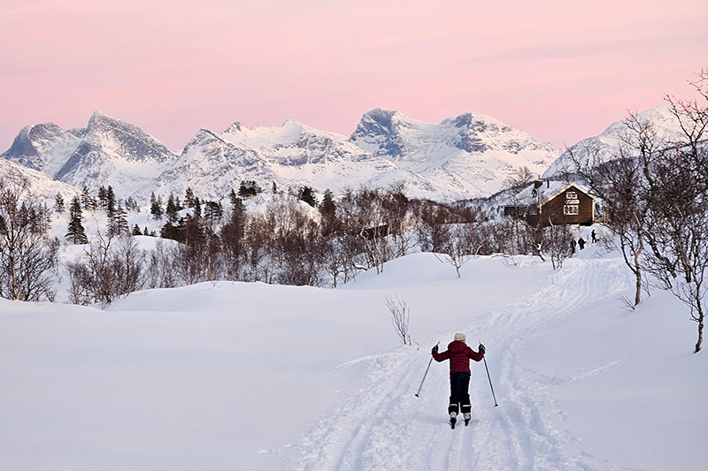 På vei til Erlingbu. Foto: Anette Digermu Hals På ski til Erlingbu